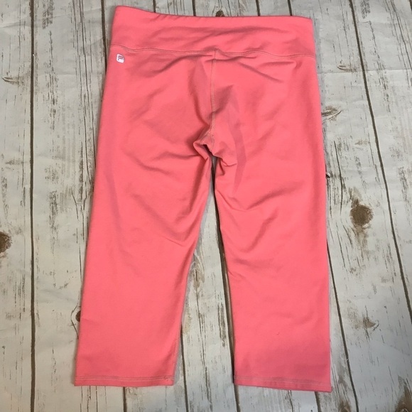 Fabletics Pink‎ Cropped Athletic Compression Leggings Size small - Picture 3 of 6